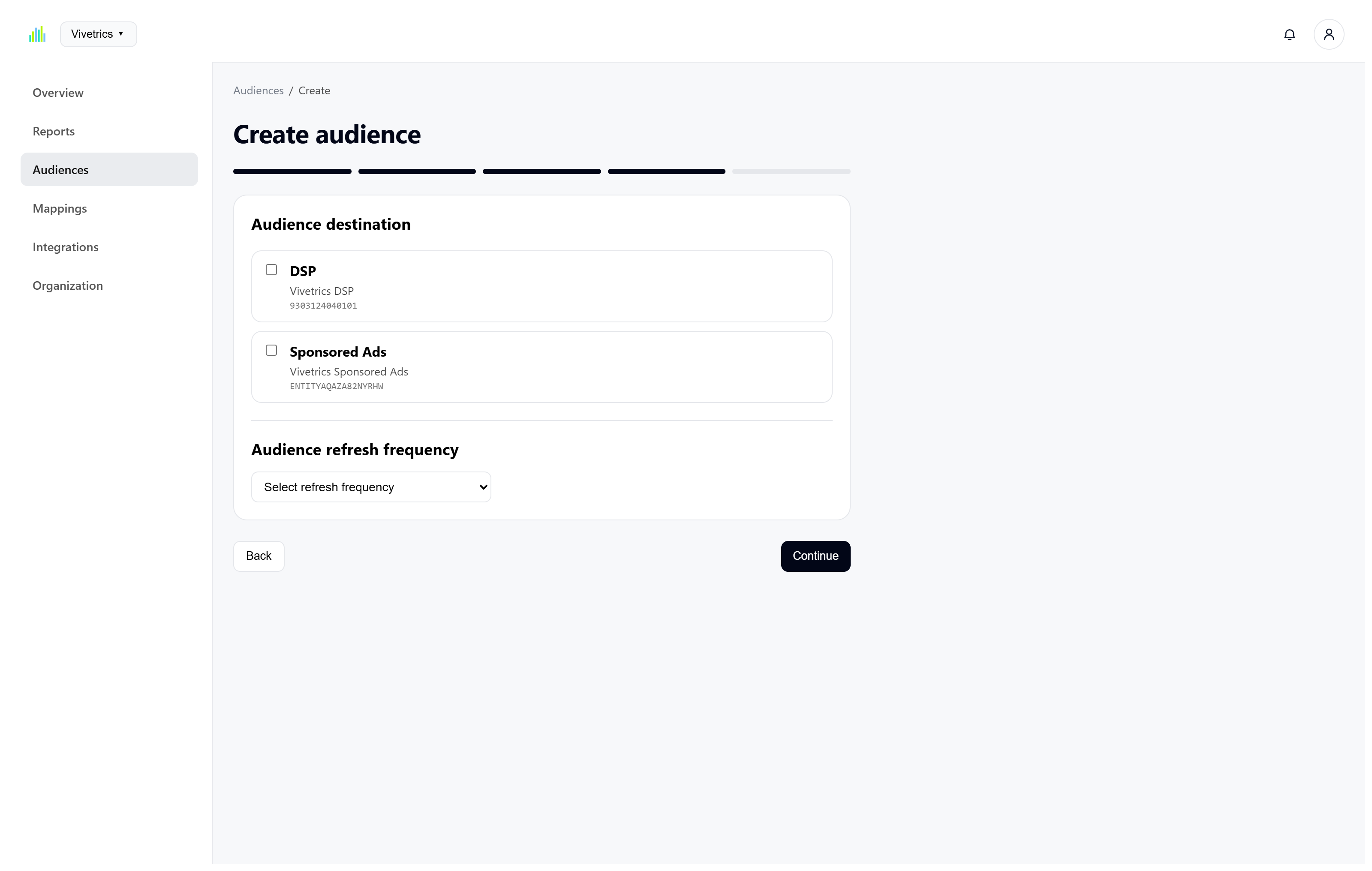 Vivetrics audience destination step showing Amazon DSP and Sponsored Ads destinations and audience refresh frequency.